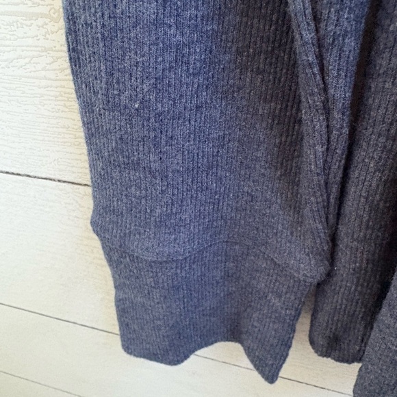 Tommy John Women's Downtime Henley long sleeve pajama sleep top, Size Large, NWT - Picture 9 of 10